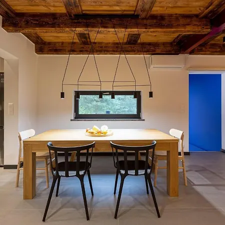 Mazury Lakeside Retreat: Modern With Private Shore Access Villa