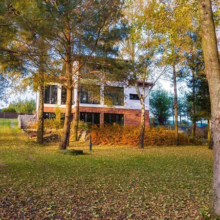 Nowoczesny Dom Nad Jeziorem Zarybinek-mazury Rybno, Z Wlasnym Dostepem Do Linii Brzegowej Oraz Lodka Villa Rybno